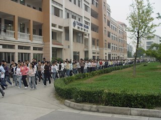 阳光体育计划之冬季长跑